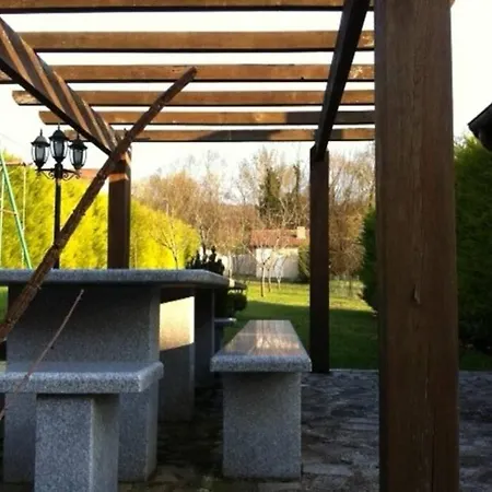 Large In The Heart Of Champagne * Baslieux-sous-Châtillon